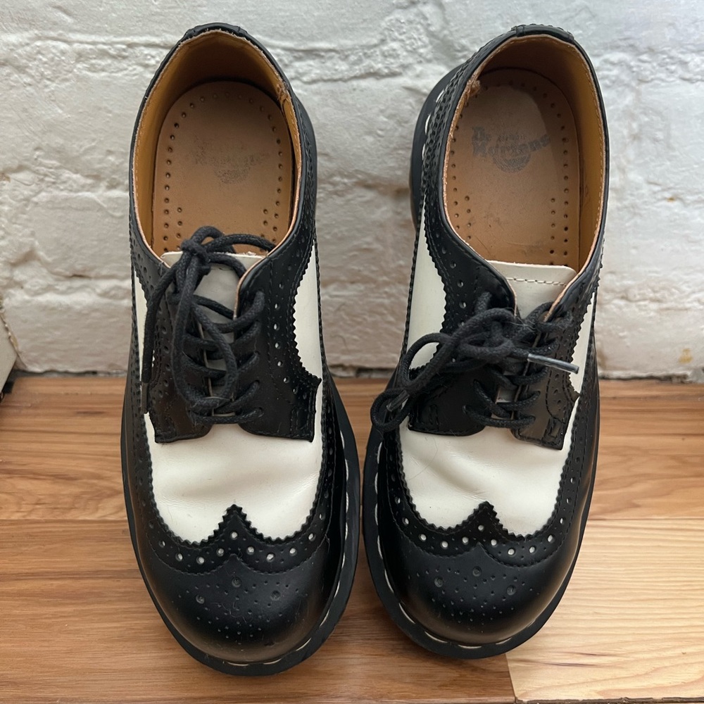 3989 BEX SMOOTH LEATHER BROGUE SHOES